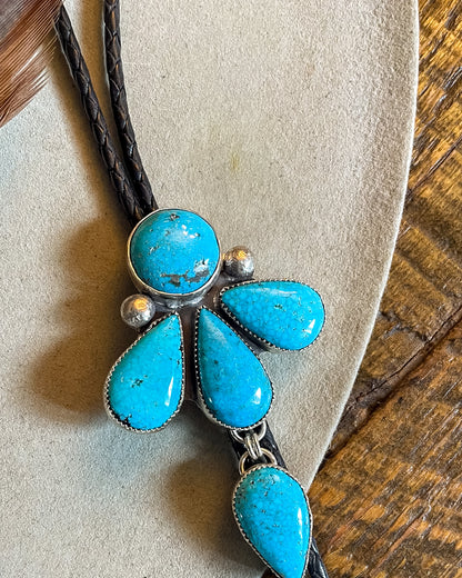 Kingman Turquoise Dangle Bolo
