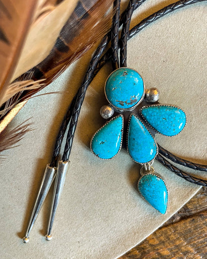 Kingman Turquoise Dangle Bolo