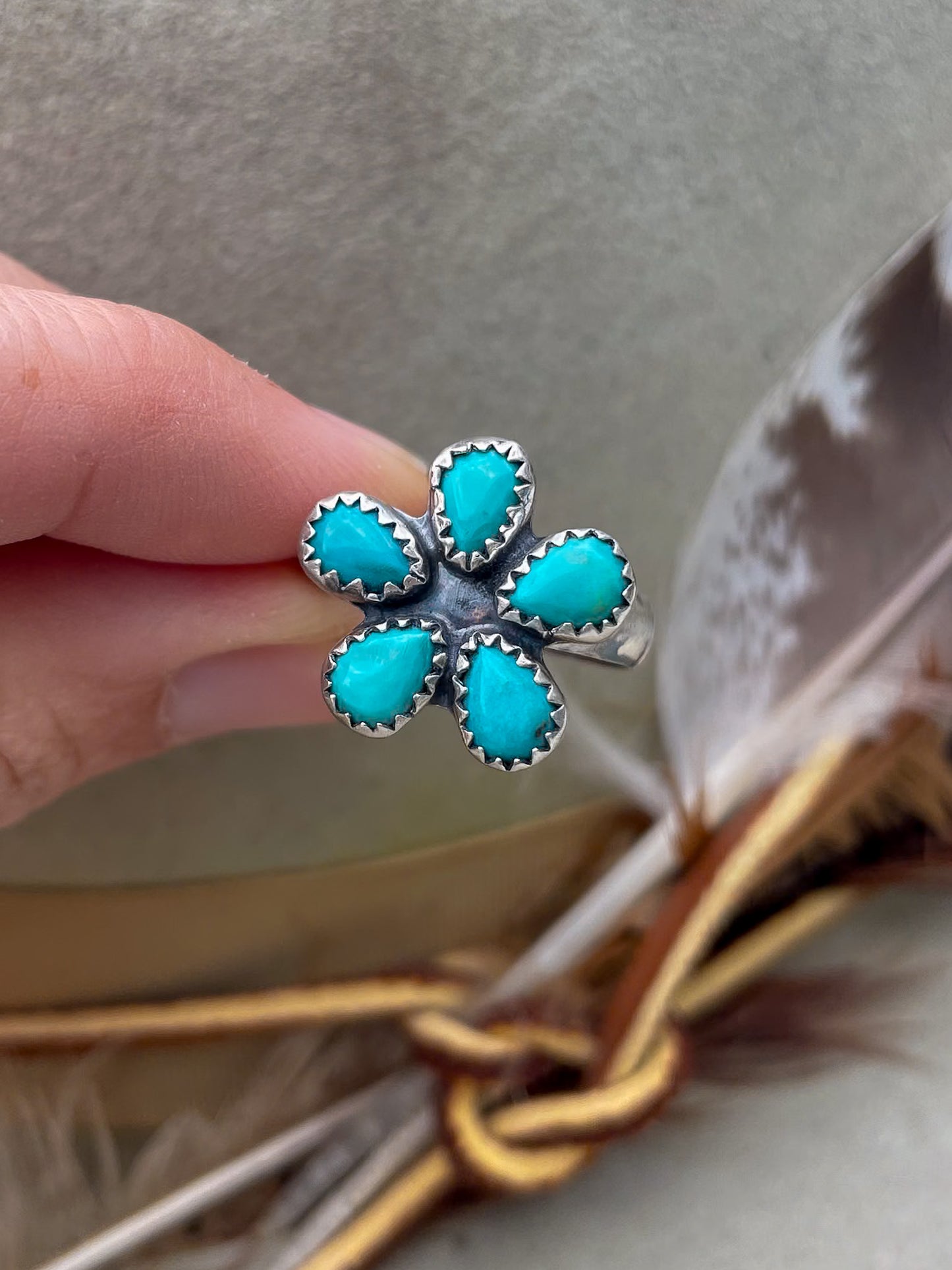 Kingman Turquoise Flower Ring (Size 8)