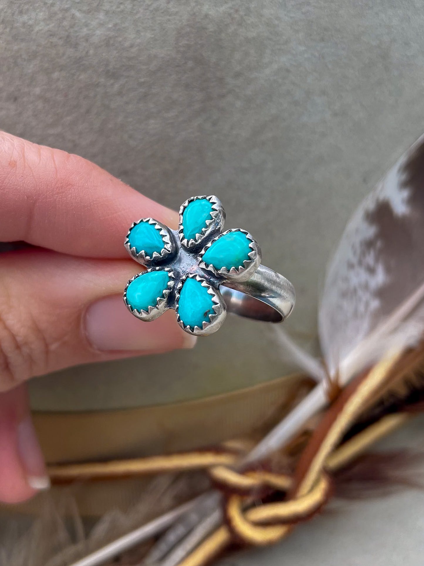 Kingman Turquoise Flower Ring (Size 8)