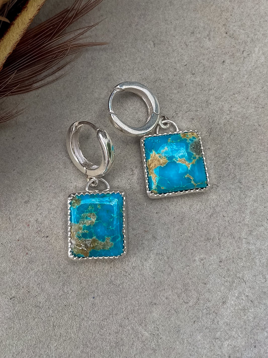 Emerald Valley Turquoise Square Huggies