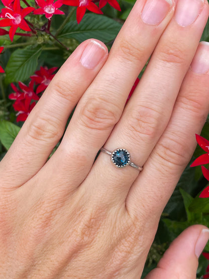 Teal Moss Kayanite Everyday Ring