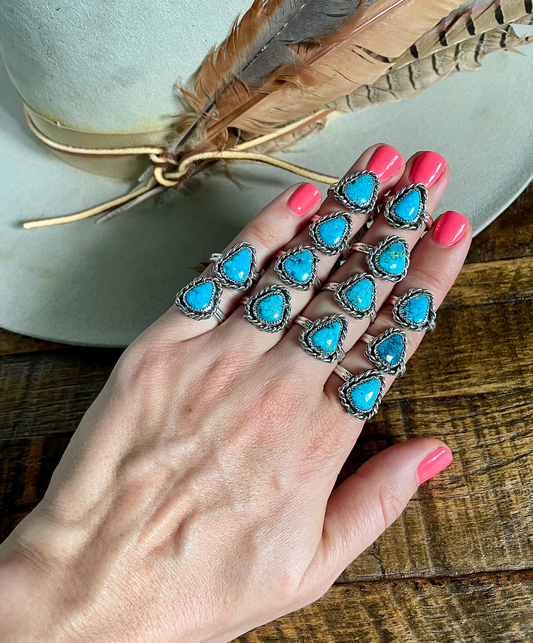 Kingman Turquoise Roper Ring