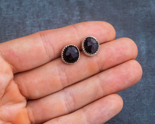 Large Round Onyx Studs